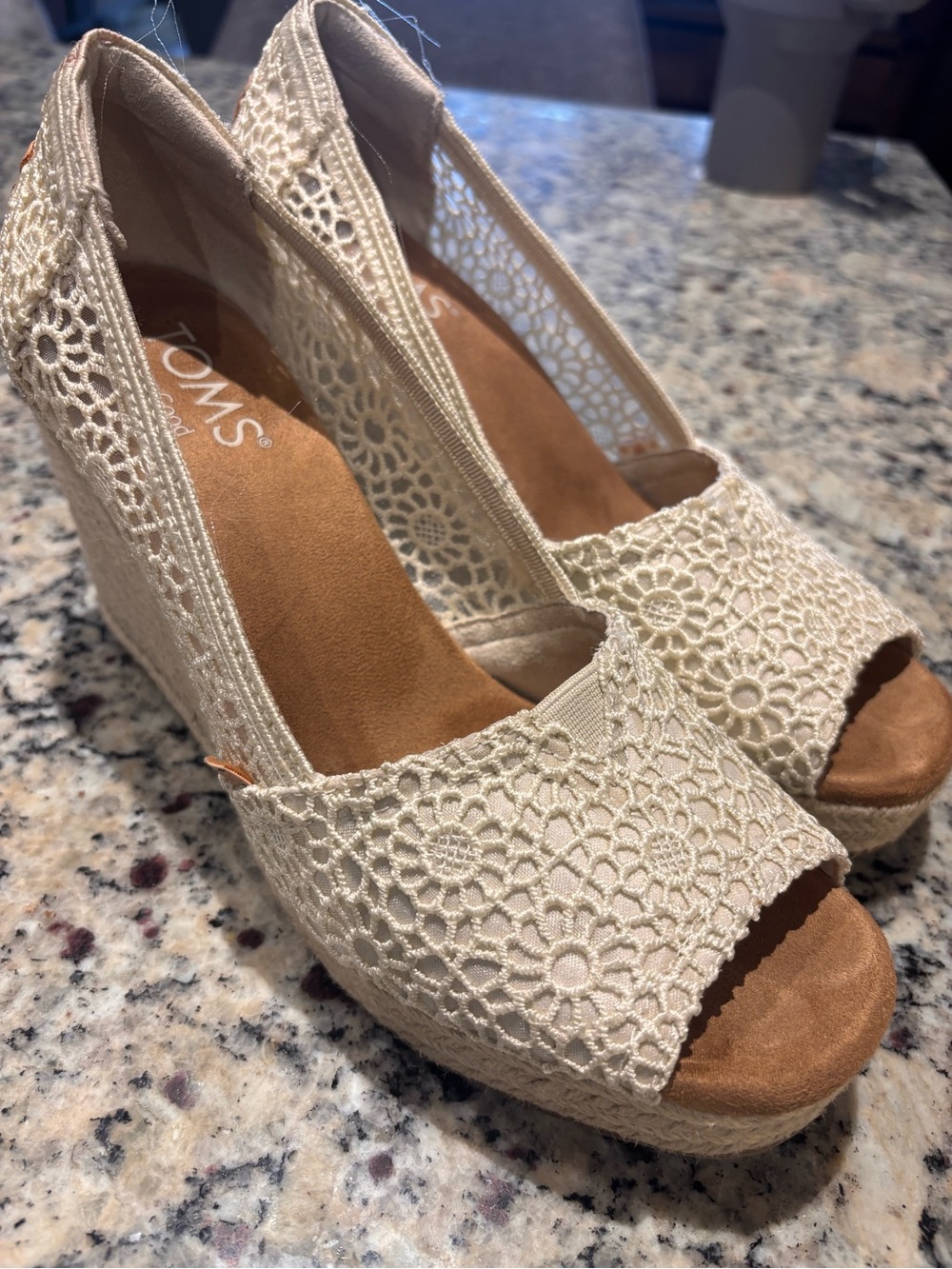 Toms Lace Espadrille Wedge Peep-Toe in Cream - Picture 3 of 6